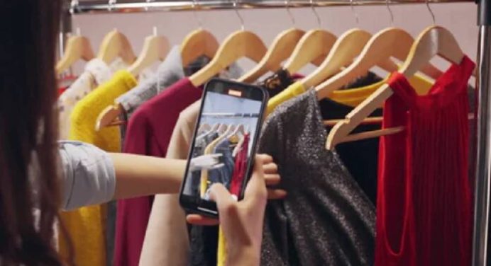 Influencers que quieran crear contenidos en centros comerciales deben notificarlo