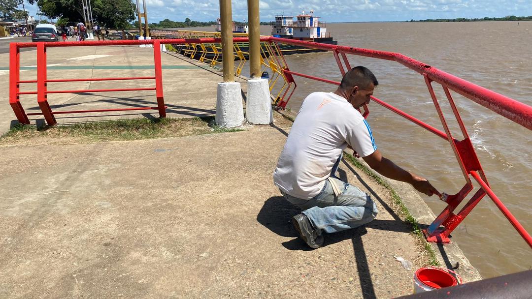 Inician trabajos de recuperación del malecón de Barrancas del Orinoco 2 malecon2