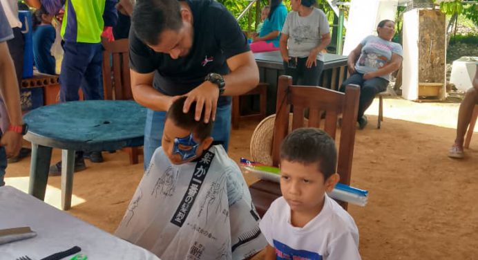 Polimaturín realizó labor social a niños del sector Manuelita Sáez de Pinto Salinas