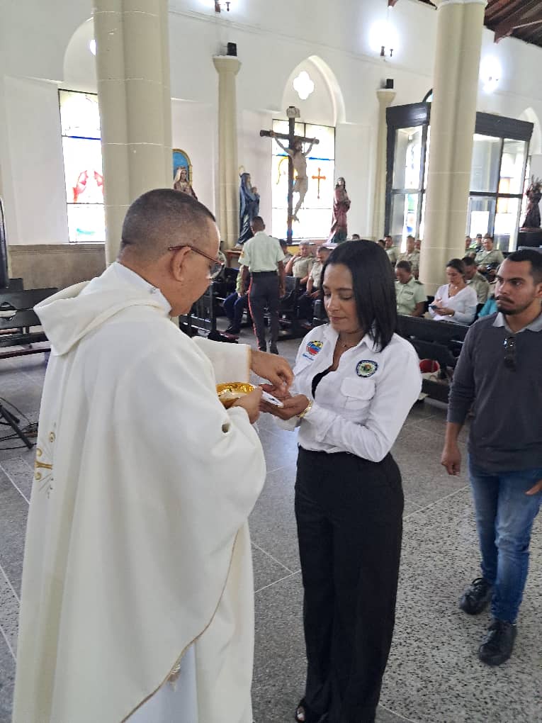Con una misa y ofrenda floral funcionarios de Polimaturín celebraron su aniversario 3 maturin3