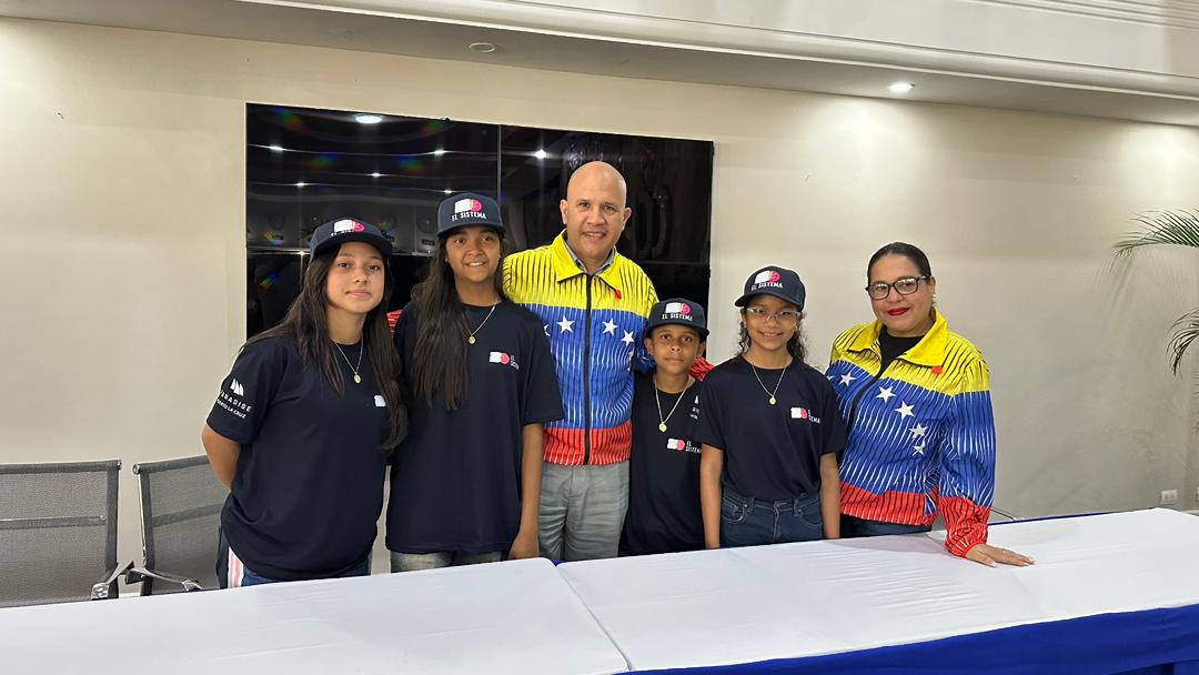 niños JGH y Madre Carmen