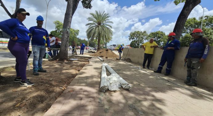 Alcaldía de Maturín avanza en la rehabilitación de la Plaza 7