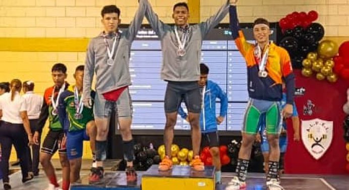 Monagas brilló en campeonato nacional de levantamiento de pesas