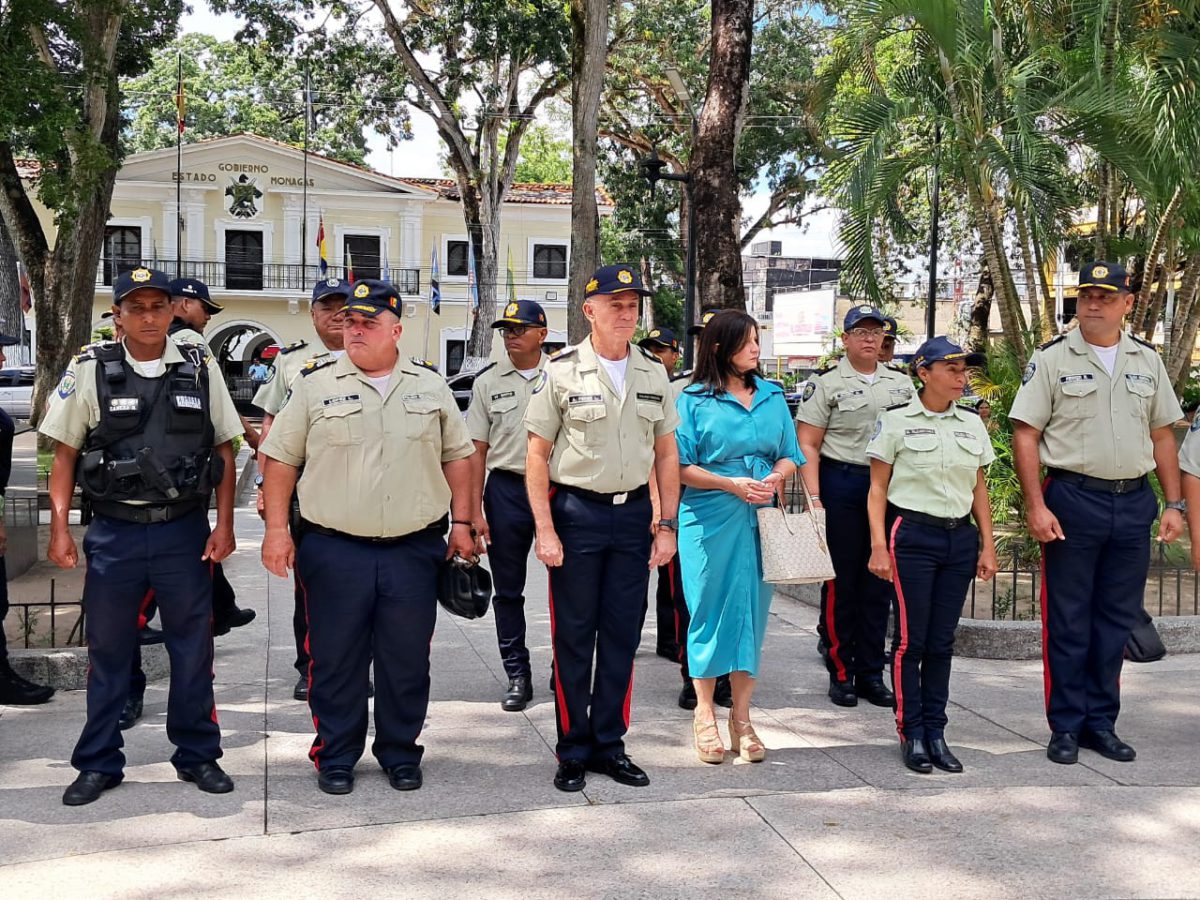 Con una misa y ofrenda floral funcionarios de Polimaturín celebraron su aniversario 2 polimaturin2