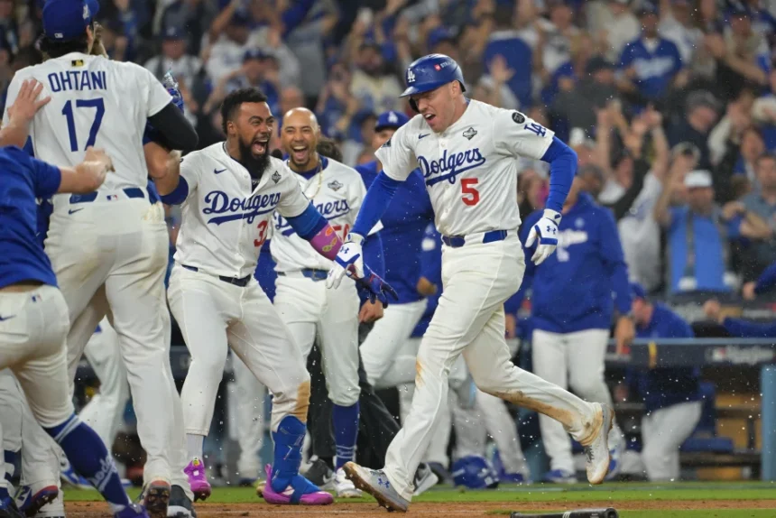 ¡Freeman decide épico juego de 18 innings con jonrón de oro para dar victoria a los Dodgers! 1 Dodgers