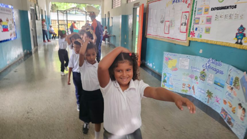 Alcaldía y PCAD Maturín realizan simulacro de desalojo en la escuela Ventura Vargas 1 simulacro