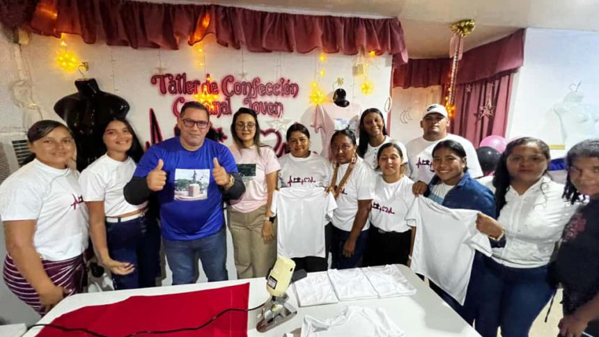 Inauguran centro textil creado con proyecto de la juventud en el municipio Sotillo 1 Sotilllo