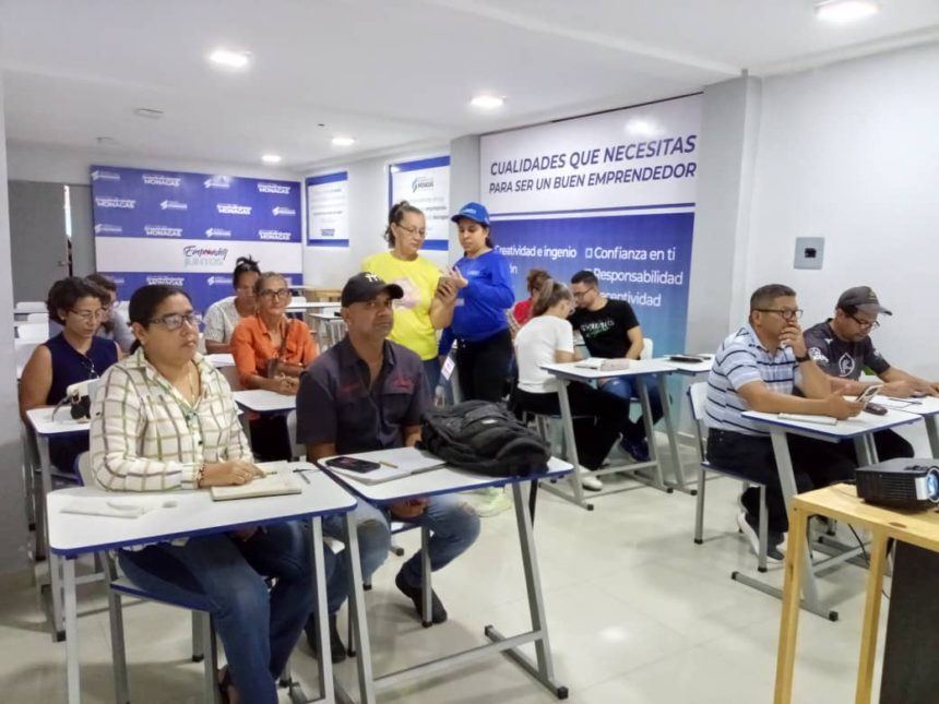 Fondeem impulsa innovación de las finanzas digitales en Monagas 1 taller