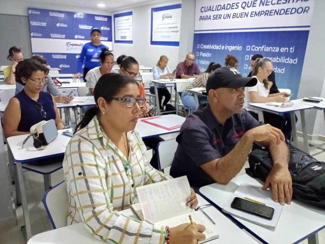 Fondeem impulsa innovación de las finanzas digitales en Monagas 3 taller3