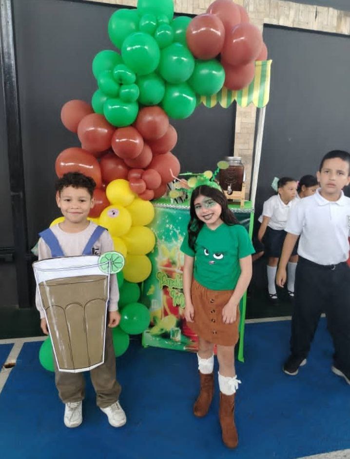 U.E. Manuelita Sáenz celebró el Día de la alimentación 4 día de la alimentación