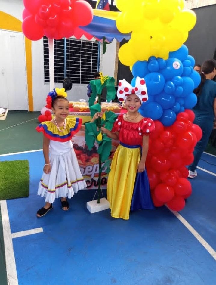 U.E. Manuelita Sáenz celebró el Día de la alimentación 3 día de la alimentación