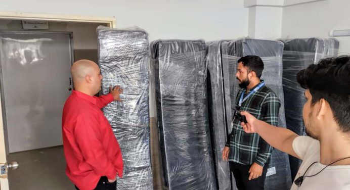 Gobernador Luna equipa área de Emergencia del hospital Núñez Tovar