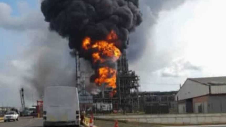 Pdvsa investiga incendio en Complejo José Antonio Anzoátegui 1 Anzoátegui