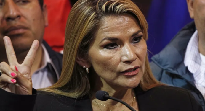 Anulada sentencia de 10 años contra expresidenta boliviana Jeanine Áñez