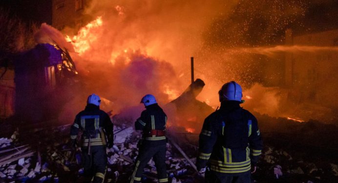 Rusia atacó infraestructuras ferroviarias en tres regiones ucranianas