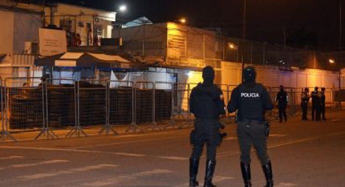 Gobierno de Ecuador reporta 27 muertes de presos por ahorcamiento