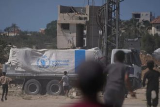 camiones con medicinas