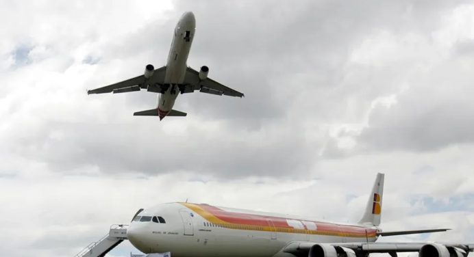 Venezuela revoca concesiones a seis aerolíneas por vínculos terroristas promovidos por EE.UU.