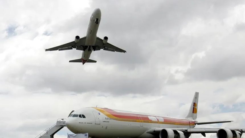 Venezuela revoca concesiones a seis aerolíneas por vínculos terroristas promovidos por EE.UU. 1 aerolíneas