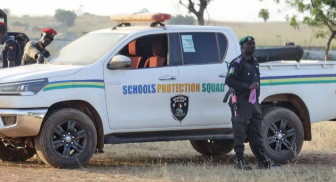 Estado de emergencia nacional en Nigeria por ola de ataques y secuestros