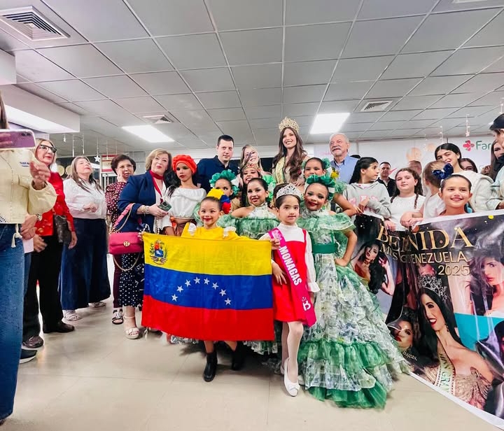 Nariman Battikha fue agasajada en Santa Gloria 5 Nary4