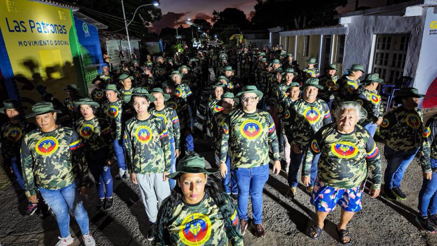 Juramentan Brigadas de patronas y patrones en defensa de la paz 1 Santa Bárbara