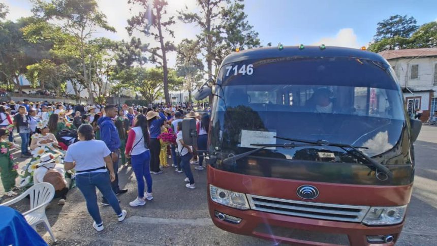 Transmonagas movilizó a más de mil personas en la Expo Flor y Café Caripe 2025 1 Transmonagas