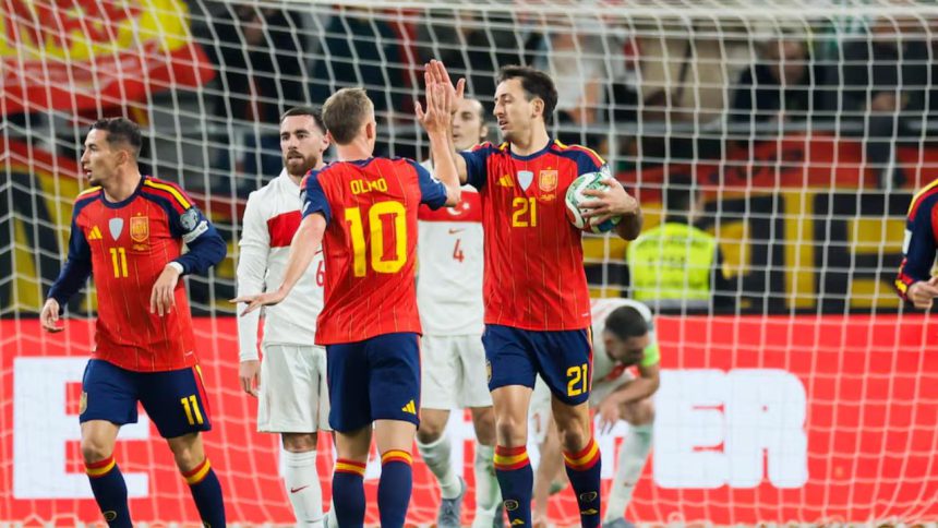 España selló su pase al Mundial tras empatar ante Turquía 1 España aseguró su boleto al Mundial.