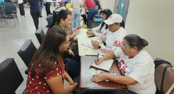 Plan “Amor en Acción” brinda 972 atenciones integrales en La Floresta