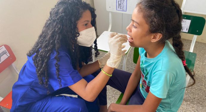 Por amor a ti lleva atención al Caipa en Maturín