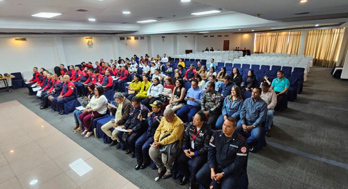 Alcaldía de Maturín asciende a 16 bomberos municipales