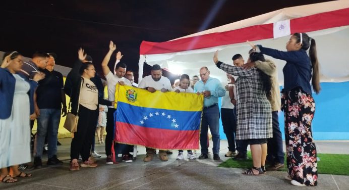 Pueblo de Cedeño realizó emotiva vigilia por la paz de Venezuela