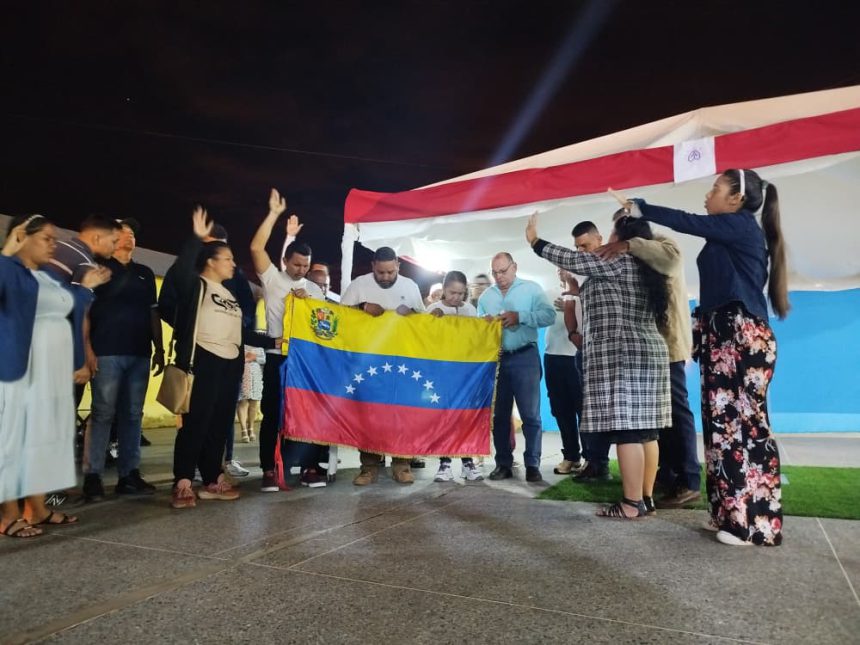 Pueblo de Cedeño realizó emotiva vigilia por la paz de Venezuela 1 Cedeño