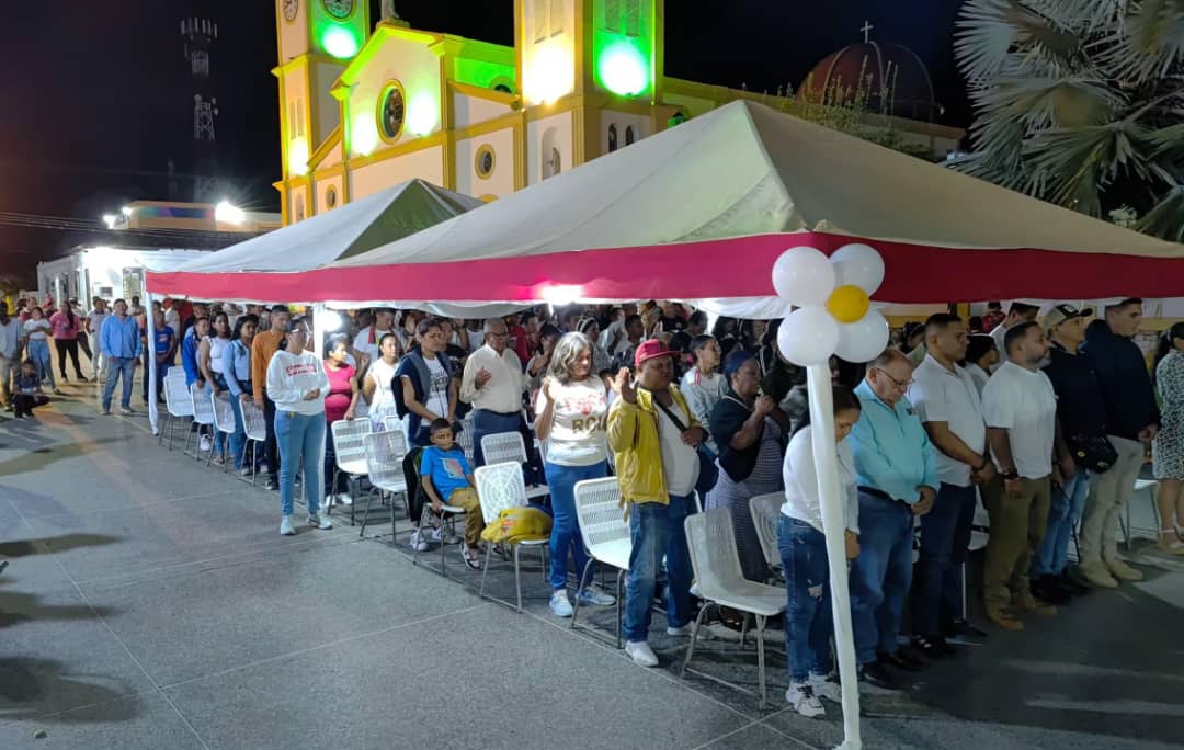 Pueblo de Cedeño realizó emotiva vigilia por la paz de Venezuela 2 cedeno2 4