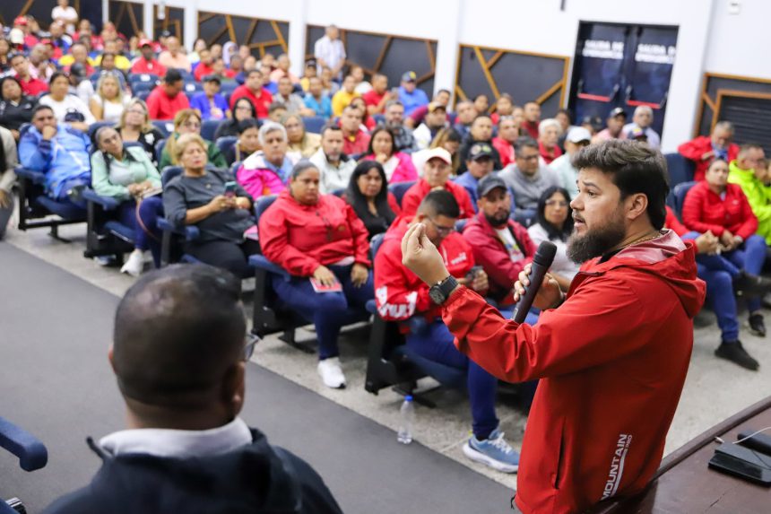 Monagas supera en 18,79% conformación de comités bolivarianos de base integral 1 comité