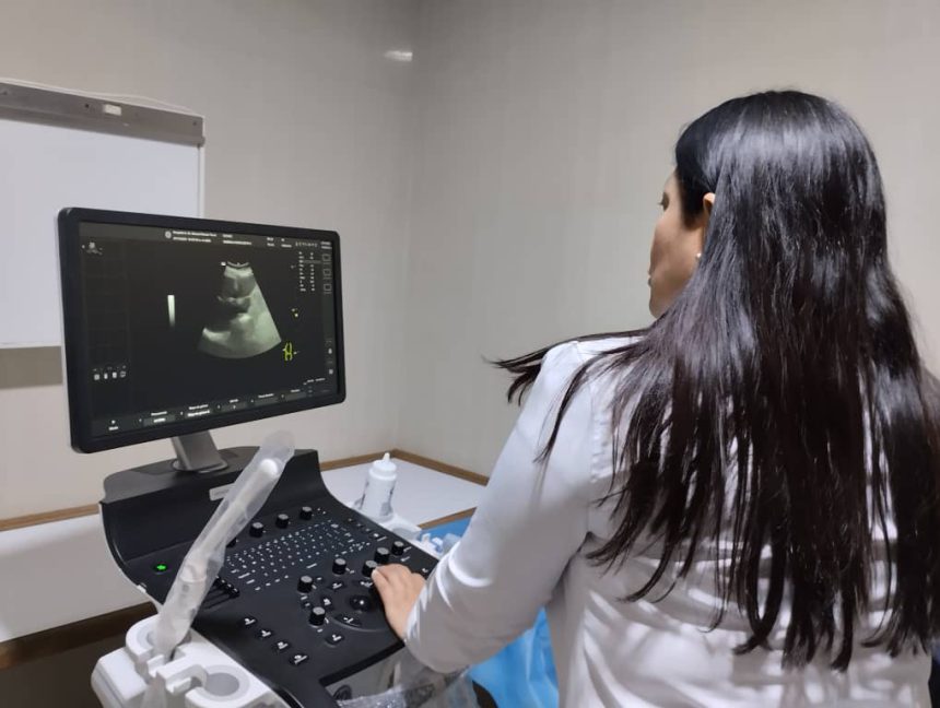 Hospital Dr. Manuel Núñez Tovar activa moderno equipo de ecografía 1 ecografía