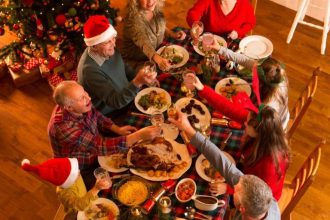 familias en cenas navidenas