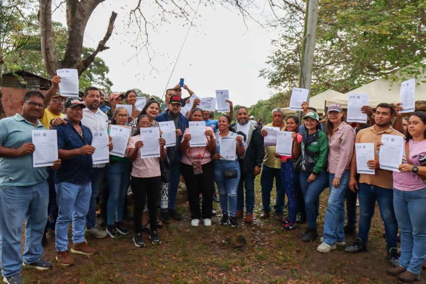 Gobernador Luna fortalece el sector agropecuario del municipio Cedeño 3 gobernador3