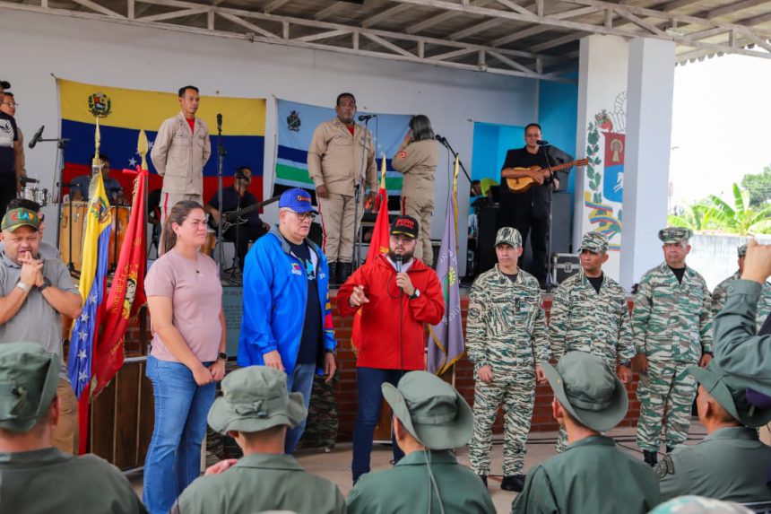 Ministro Leal Tellería y gobernador Luna lideran Jornada Comunal Militar Navideña 1 jornada
