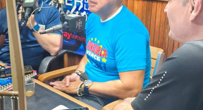 Julio Castillo: El voto de hoy fortalece el Poder Popular