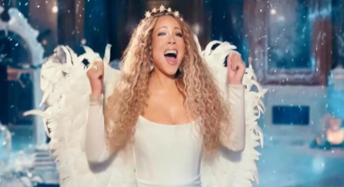 Mariah Carey dio la bienvenida a la Navidad una vez más (+ video)