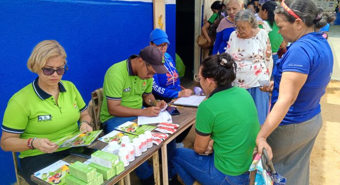 Sistema de Misiones brinda mil 242 atenciones a cedeñenses con jornada integral de salud