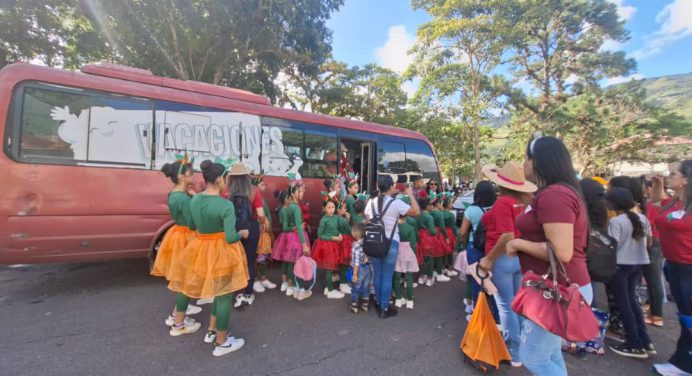 Transportistas de Caripe y Transmonagas garantizan traslados en la Expo Flor y Café Caripe 2025