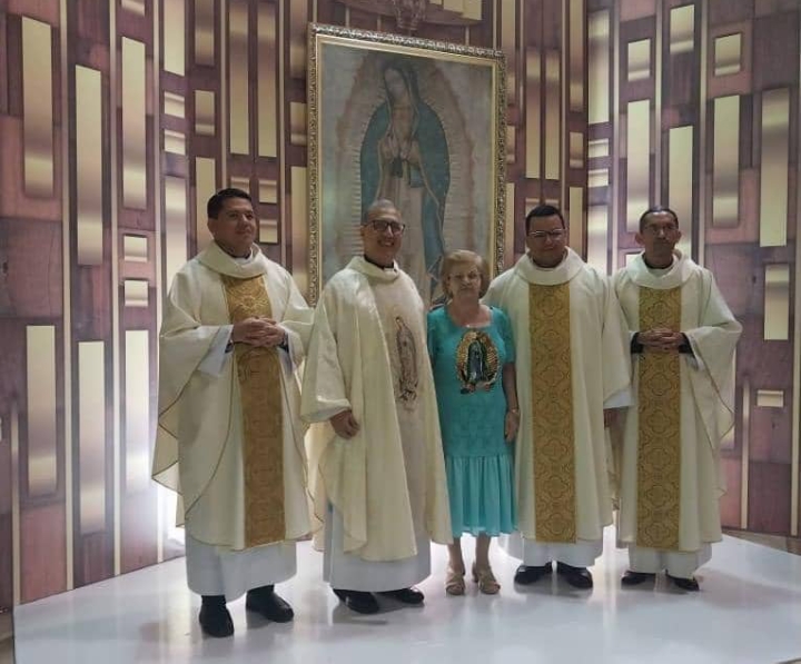 Graciela Morreale y padres