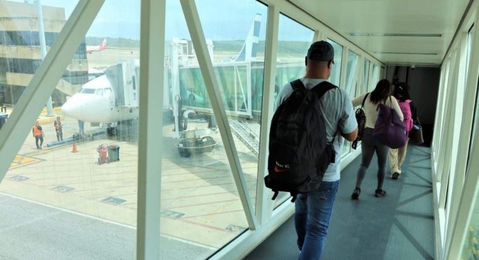 Venezuela reactiva los vuelos de repatriación desde EE.UU.