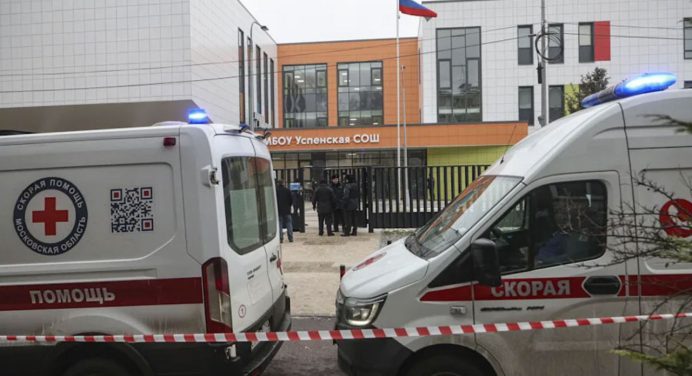 Ataque en escuela rusa: Un niño es apuñalado fatalmente