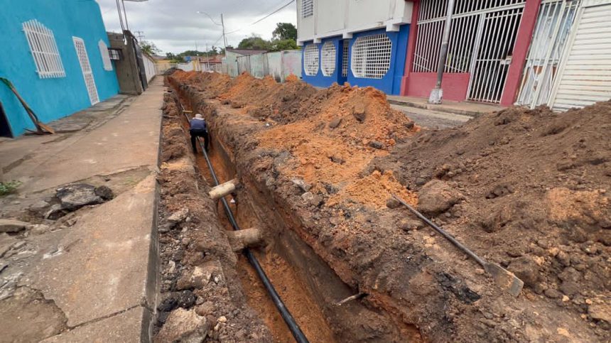 Instalan 90 metros de tubería para garantizar agua potable a familias de Las Cocuizas 1 Las Cocuizas