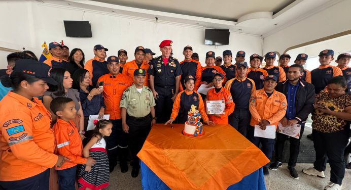 Alcaldía reconoció entrega y compromiso de 86 funcionarios de PCAD-Maturín