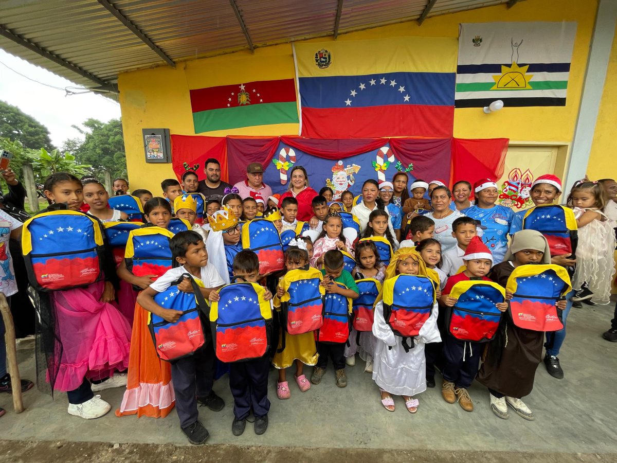 Poder Popular Comunal de Piar entrega centro educativo en Chaguaramal 3 Piar3 1