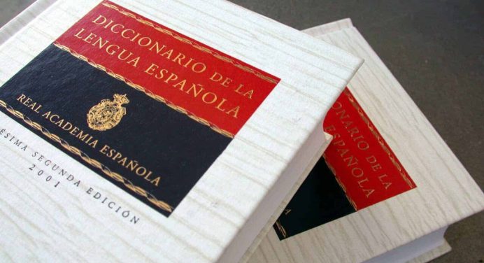RAE incorpora loguearse, microteatro, milenial o turismofobia al Diccionario